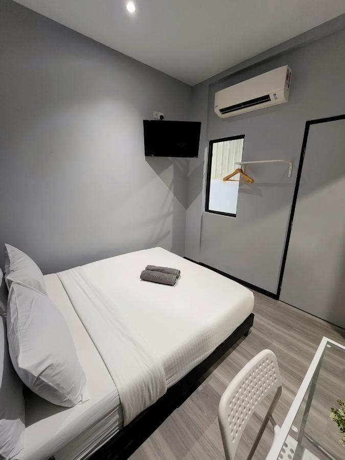 Gurney Coast Guest House By Sky Hive George Town Exteriér fotografie