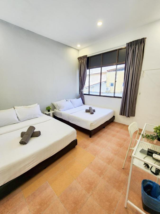 Gurney Coast Guest House By Sky Hive George Town Exteriér fotografie