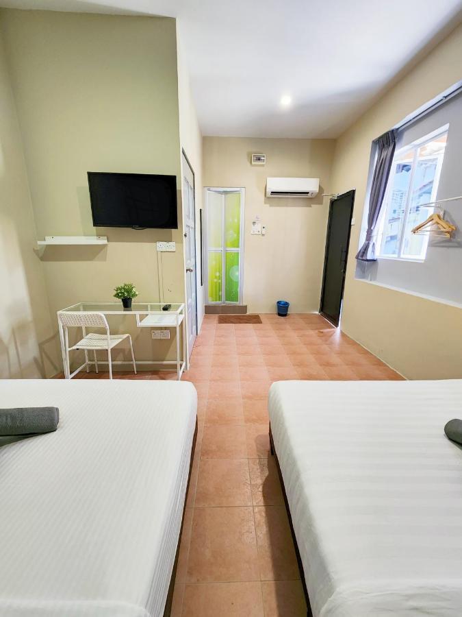 Gurney Coast Guest House By Sky Hive George Town Exteriér fotografie